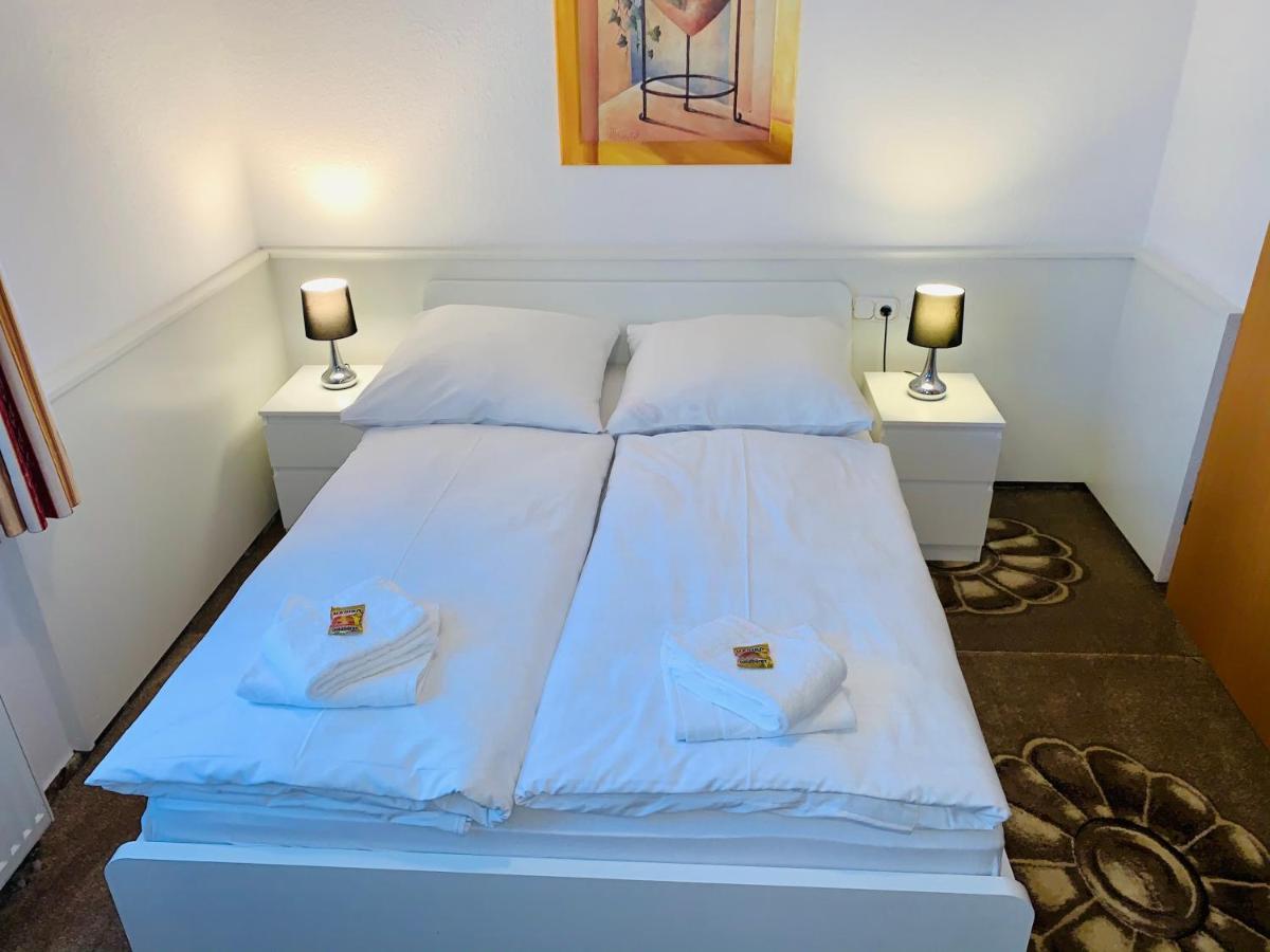 DUA Hotel Wennigsen Luaran gambar