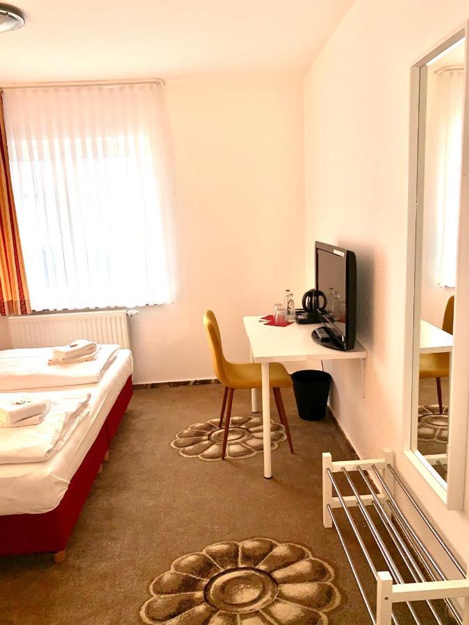 DUA Hotel Wennigsen Luaran gambar