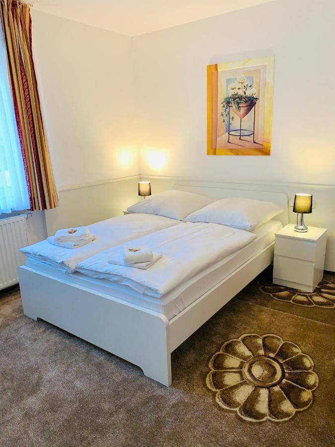 DUA Hotel Wennigsen Luaran gambar