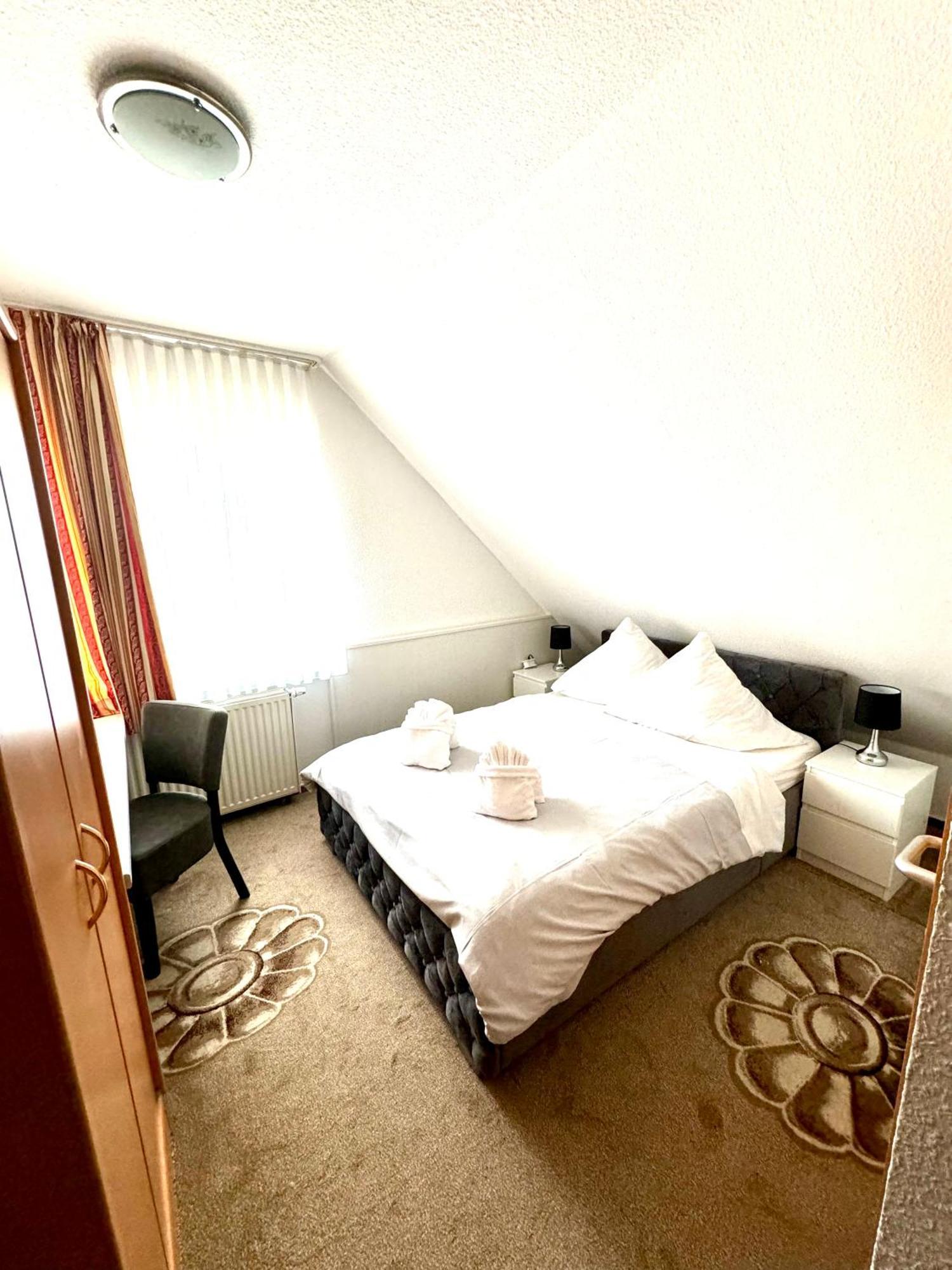 DUA Hotel Wennigsen Luaran gambar